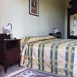 مزرعة للإقامة La Corte Del Barbio